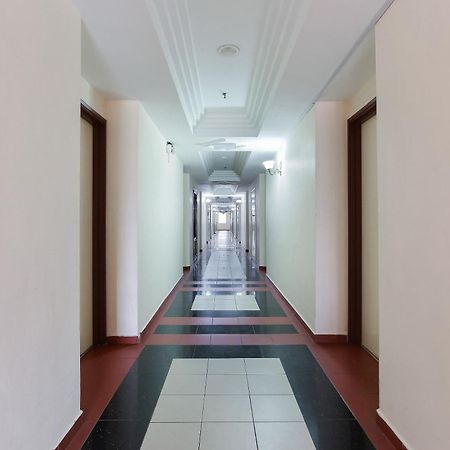 Malacca Collection O Hotel Super Cowboy מראה חיצוני תמונה