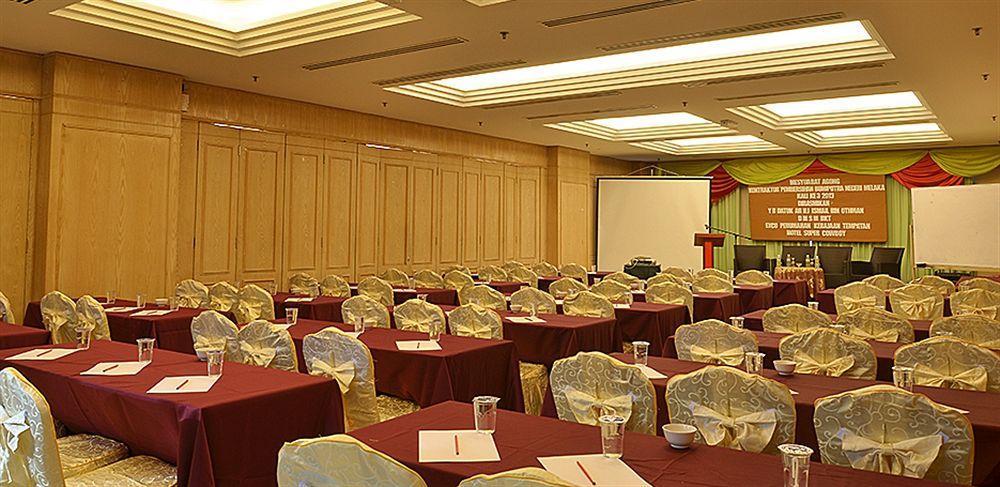 Malacca Collection O Hotel Super Cowboy מראה חיצוני תמונה