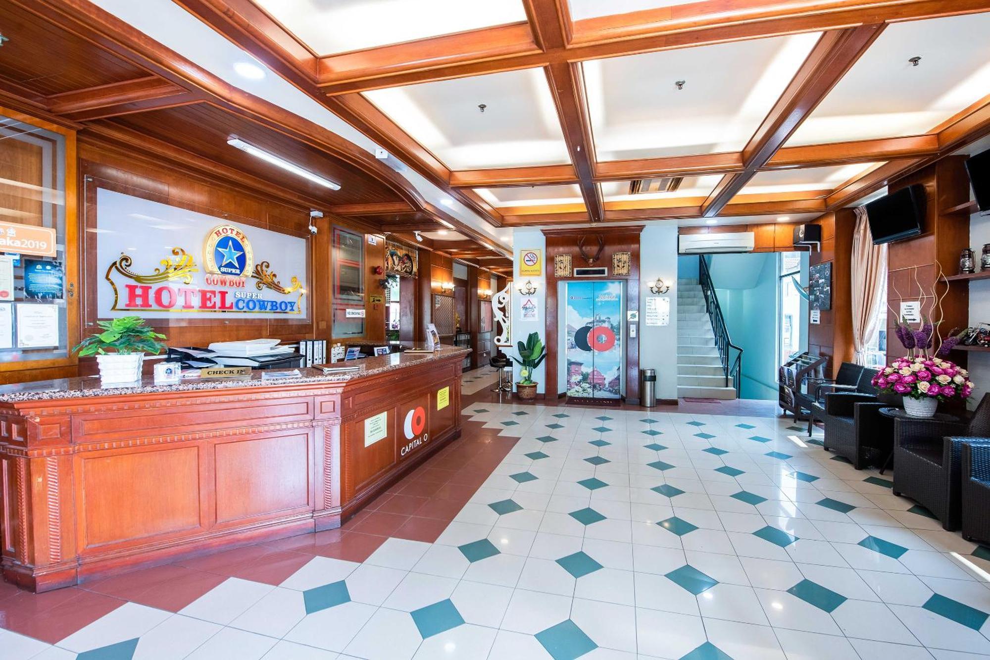 Malacca Collection O Hotel Super Cowboy מראה חיצוני תמונה
