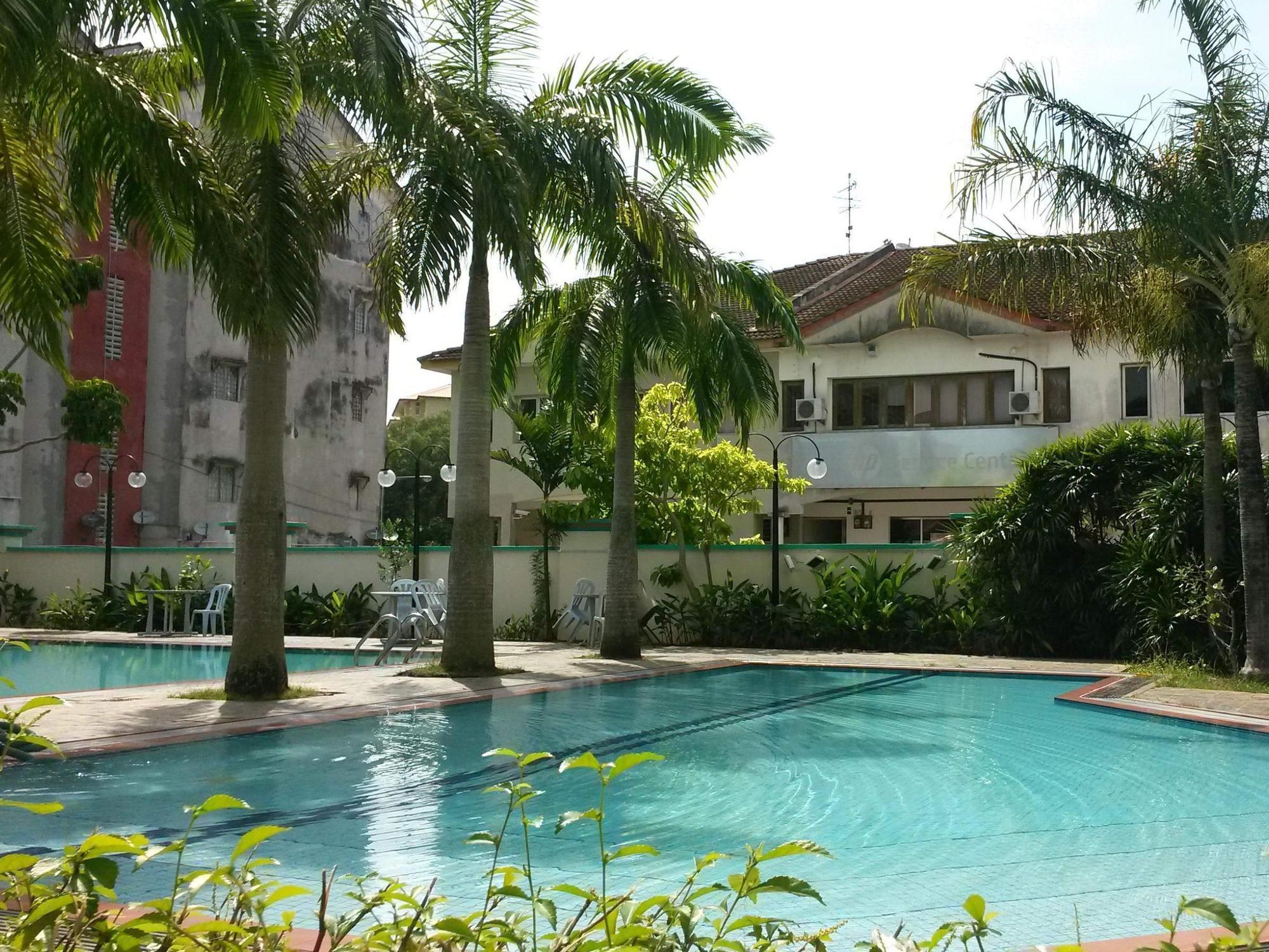 Malacca Collection O Hotel Super Cowboy מראה חיצוני תמונה