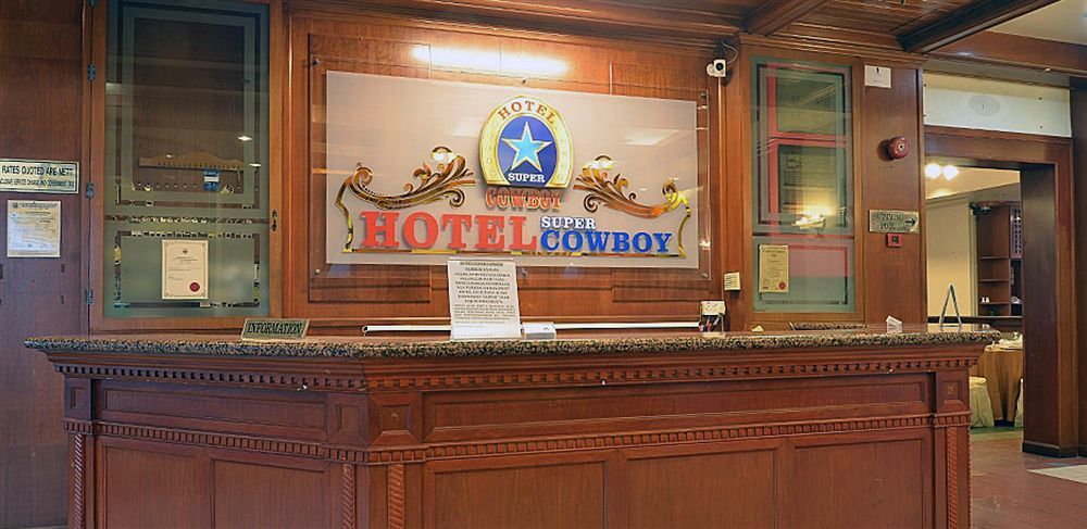 Malacca Collection O Hotel Super Cowboy מראה חיצוני תמונה